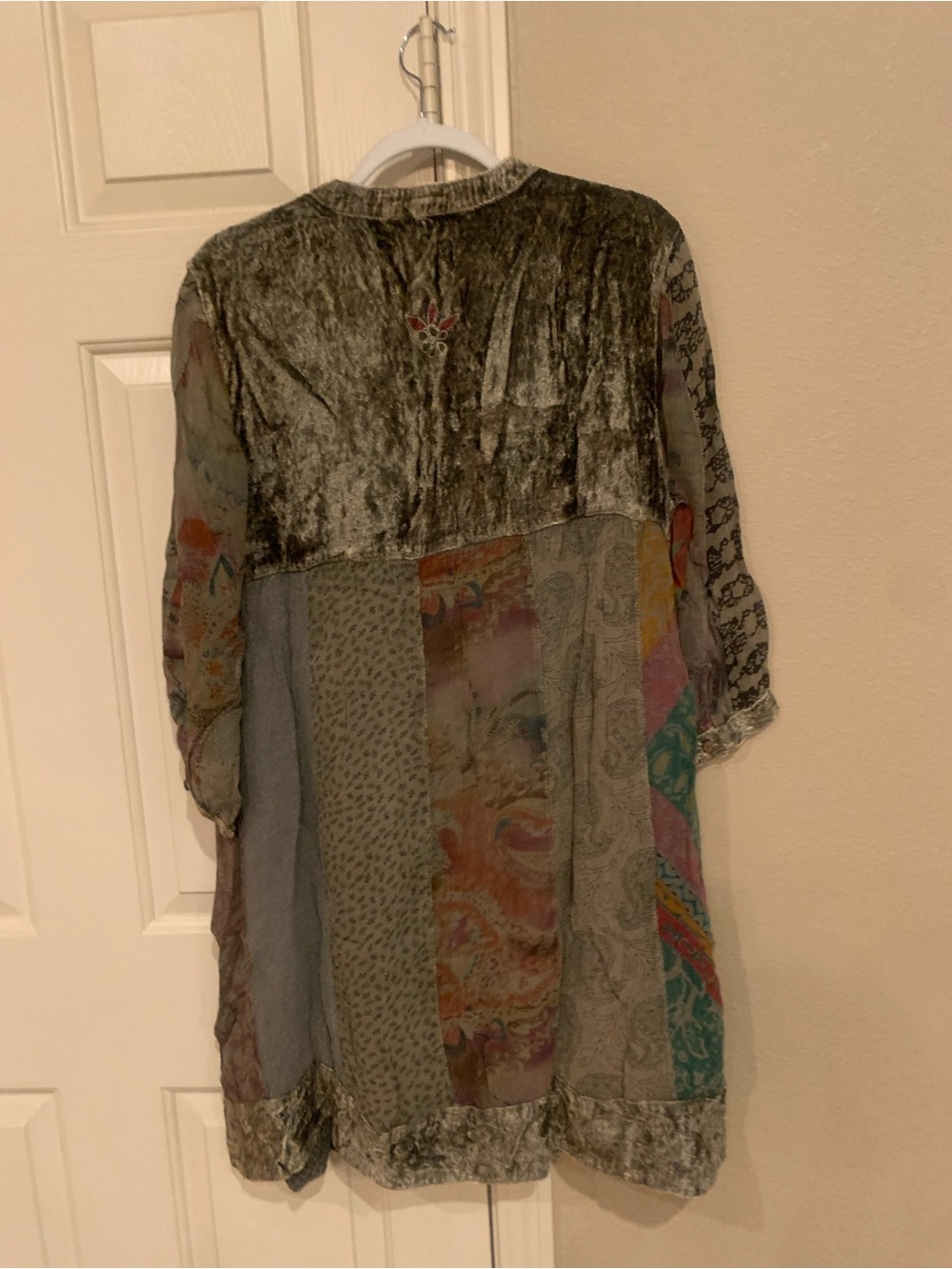 Vintage-Inspired Patchwork Midi Dress in Olive Green - Picture 8 of 11